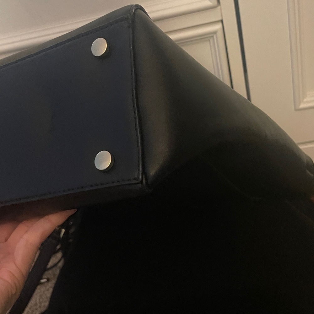 Katy Perry Collections Elegant Black Tote - Picture 9 of 11